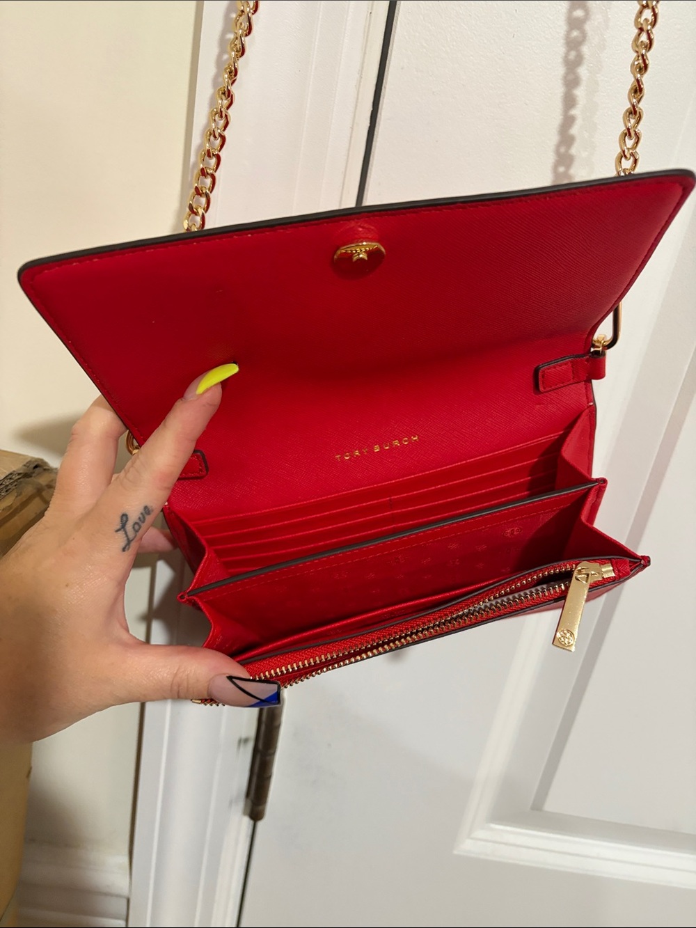 Tory Burch Red Leather Chain-Shoulder Crossbody Never Used! - Picture 5 of 11